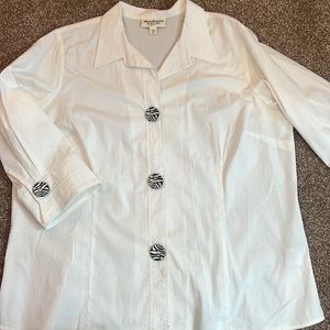 Vintage Norm Thompson (Escape from the Ordinary) 80’s white button front blouse